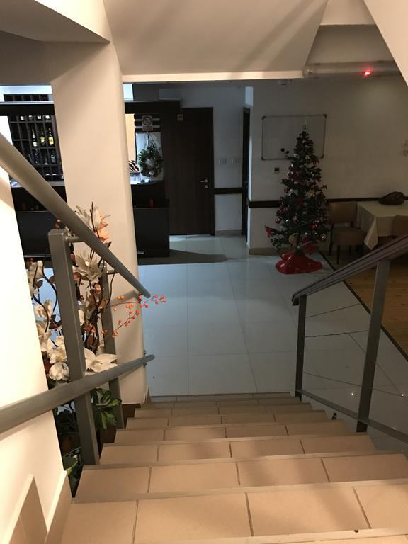 Pensiunea Carpe Diem Râmnicu Vâlcea Exterior foto
