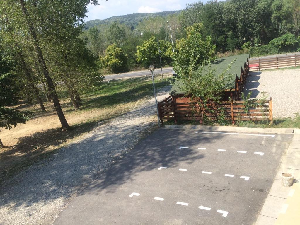 Pensiunea Carpe Diem Râmnicu Vâlcea Exterior foto